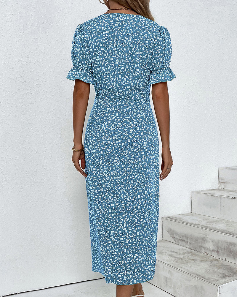 Midikleid Mit Blumenmuster Und Knopfdetail