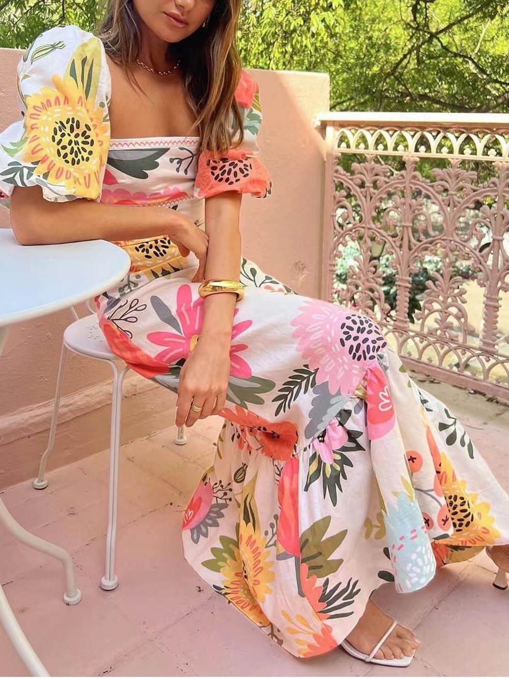 Maxikleid Mit Blumenmuster, Quadratischem Ausschnitt Und Ballonärmeln