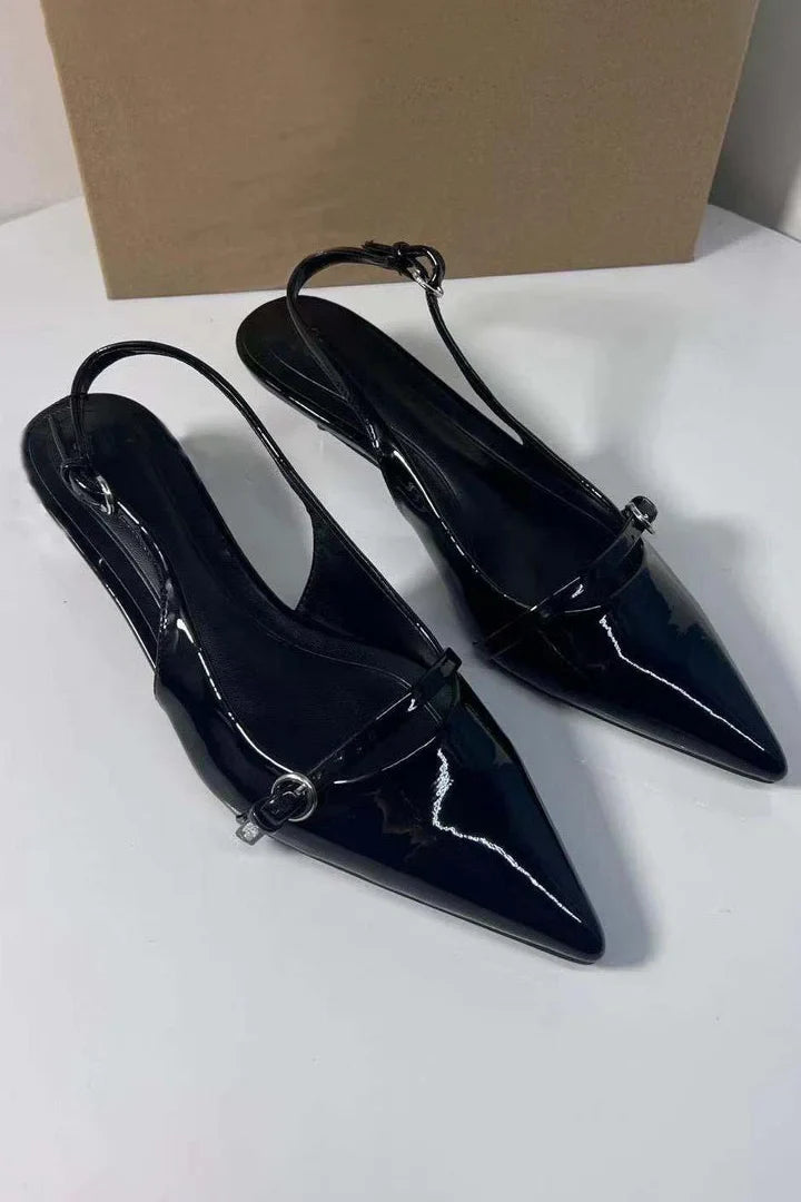 Elegante High Heels Mit Spitzer Spitze