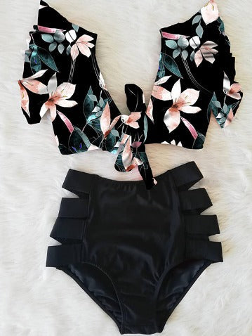 Bikini Mit Hoher Taille Und Stilvollem Muster