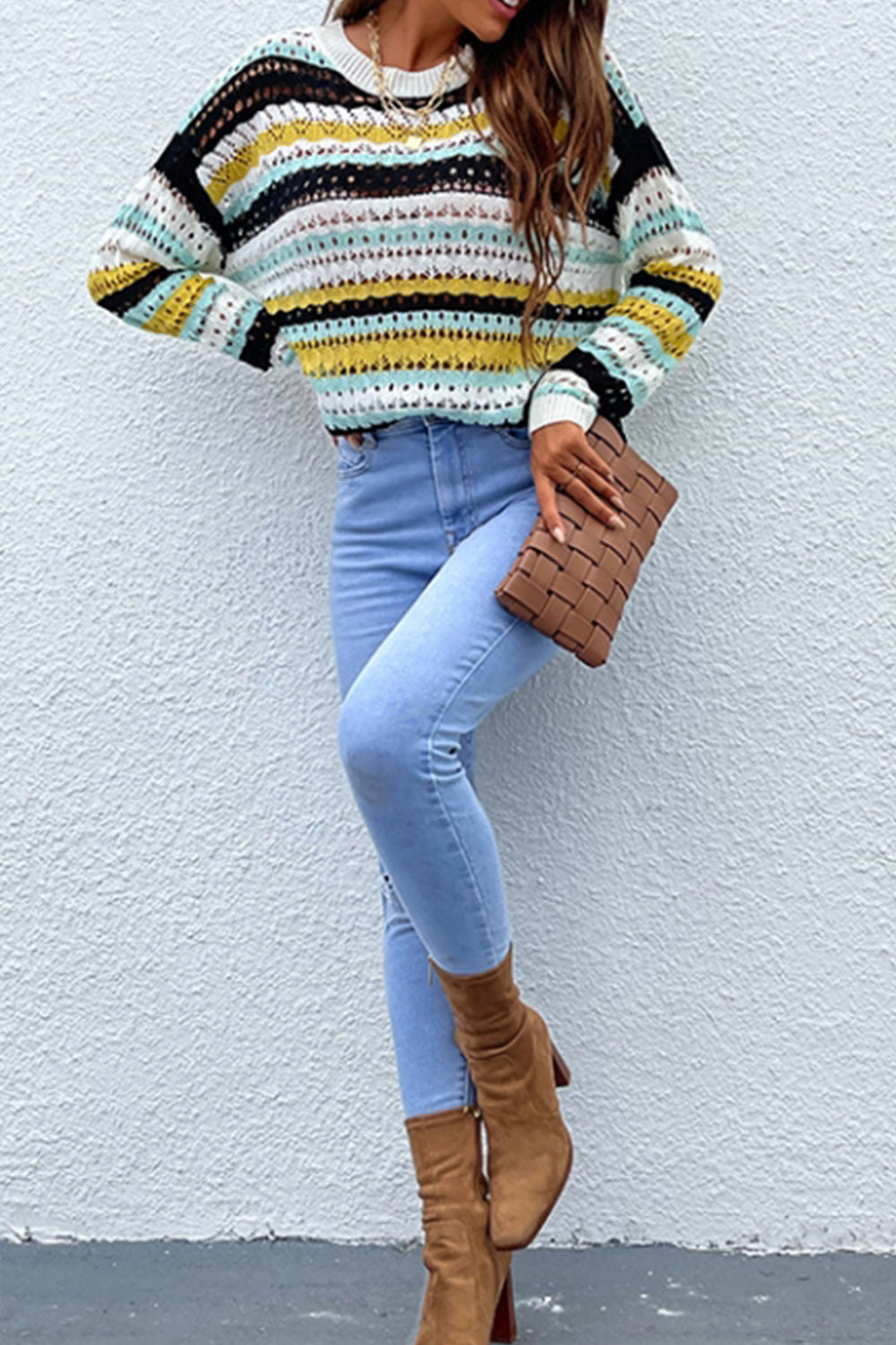 Pullover Mit Gestreiftem Strickdesign