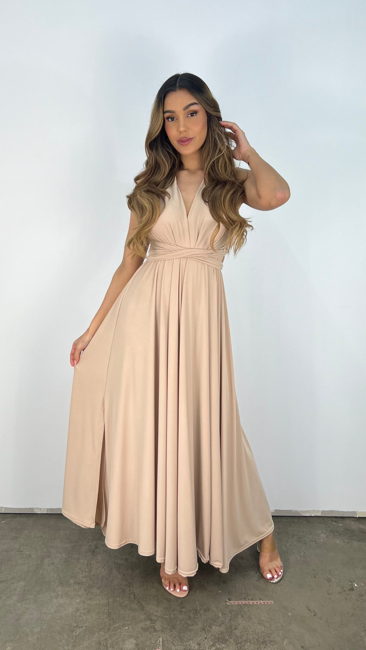 Rückenfreies Maxikleid Mit Plissee-Details