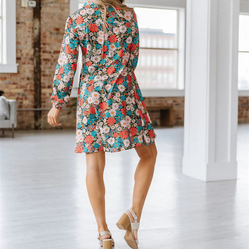 Elegantes Midi-Hemdkleid Mit Blumendruck