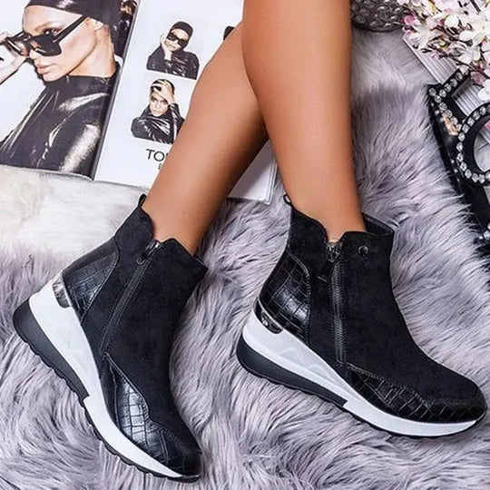 Stylische Design-Stiefel Mit Reißverschluss-Detail