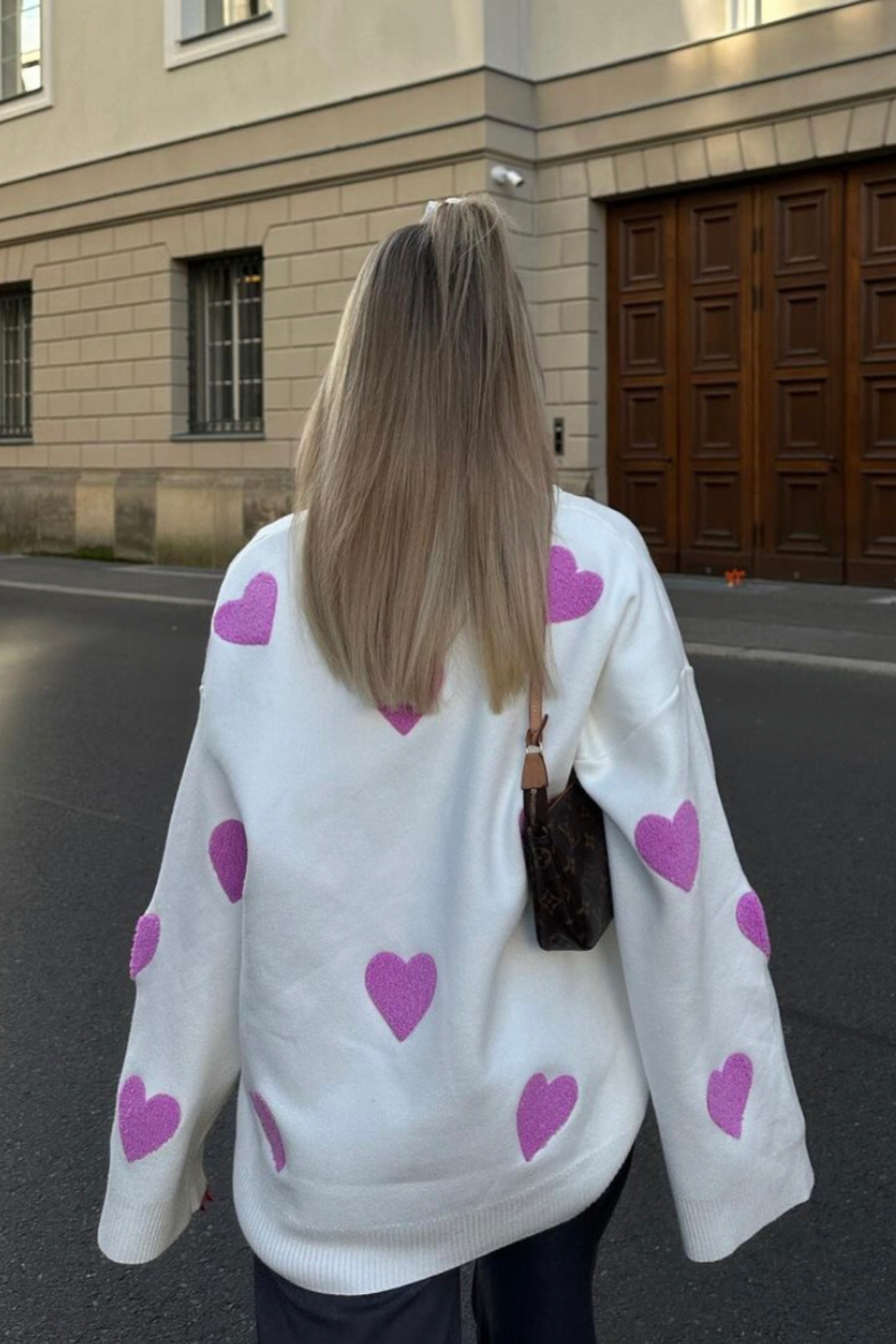 Eleganter Pullover Mit Herzmuster
