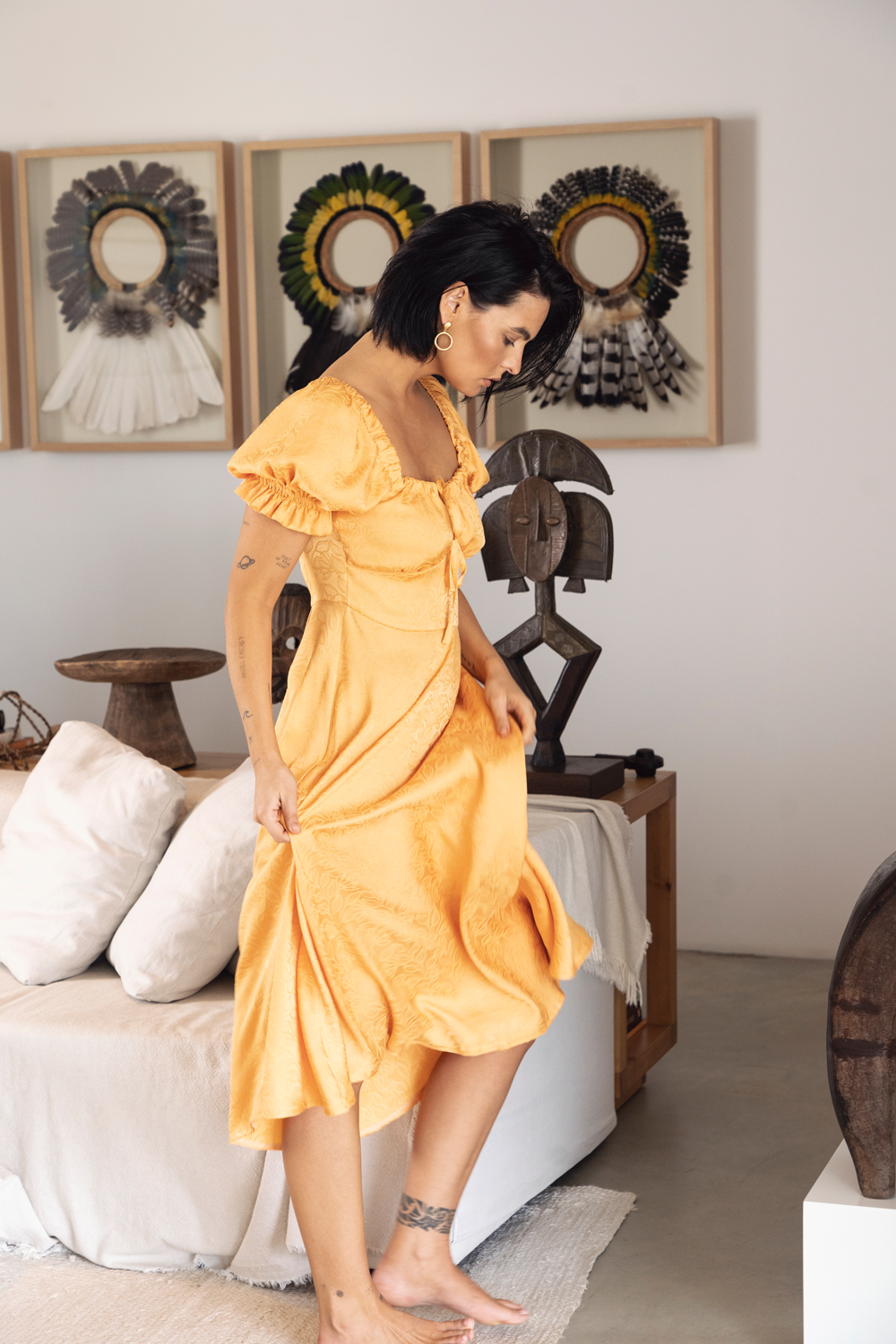 Elegantes Midikleid Mit Quadratischem Ausschnitt