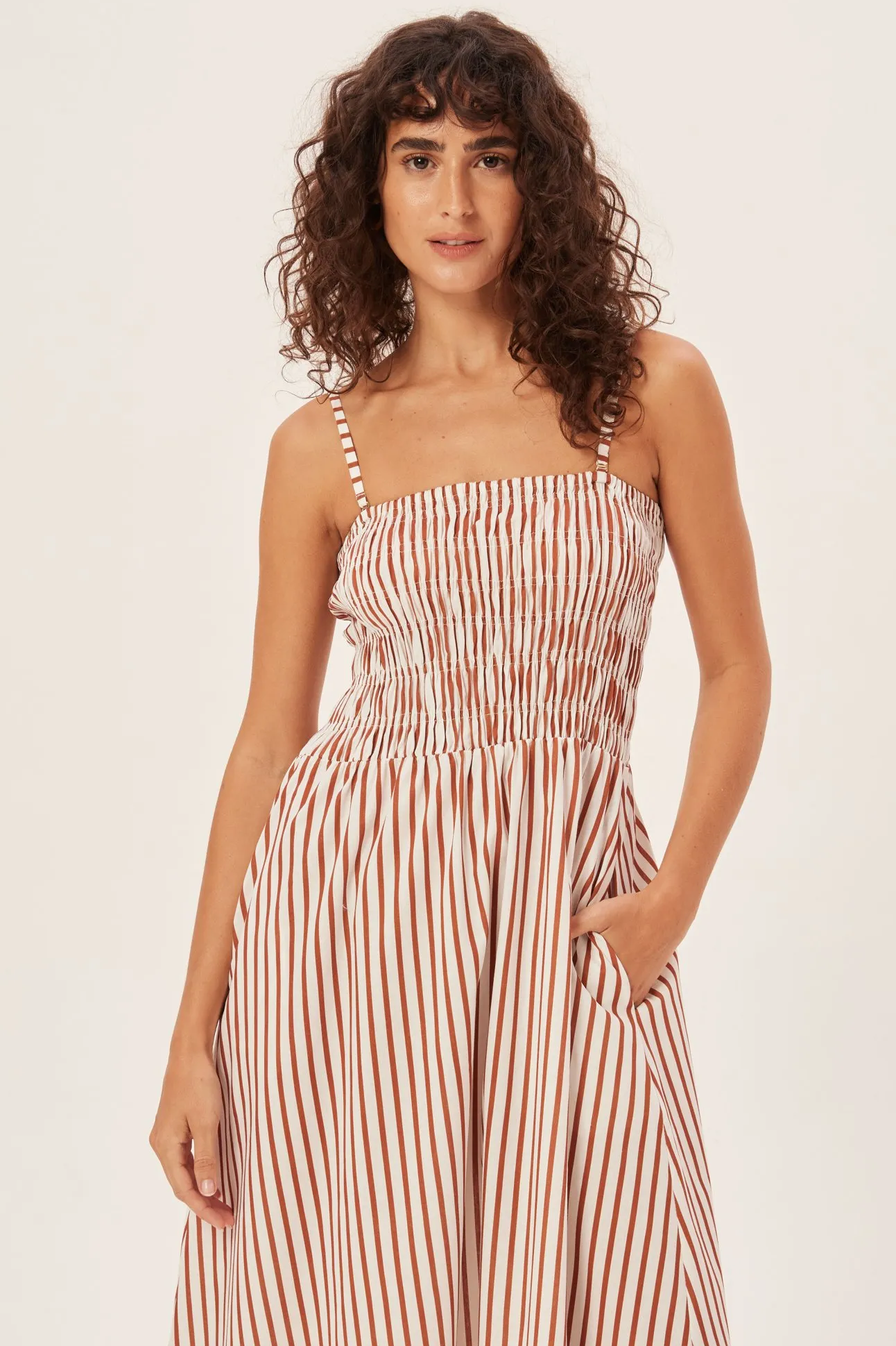 Gestreiftes, Gesmoktes Schlauch-Maxikleid