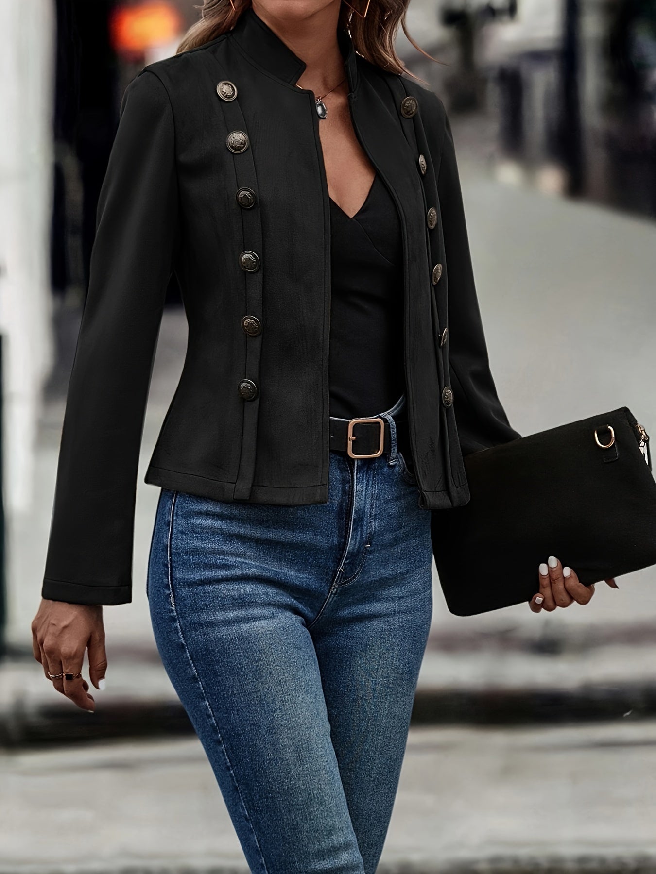 Stylische Designjacke Mit Knopfdetail