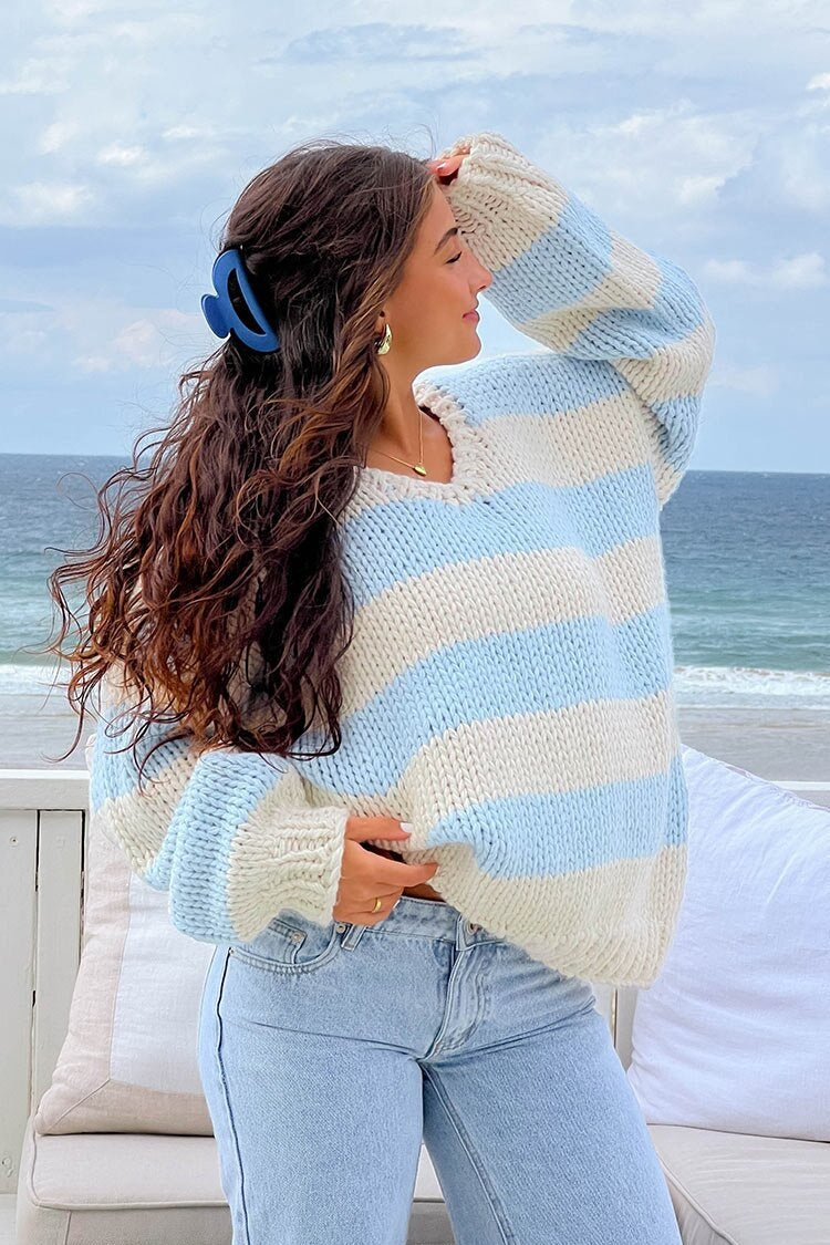 Edler Strickpullover Mit Streifenmuster