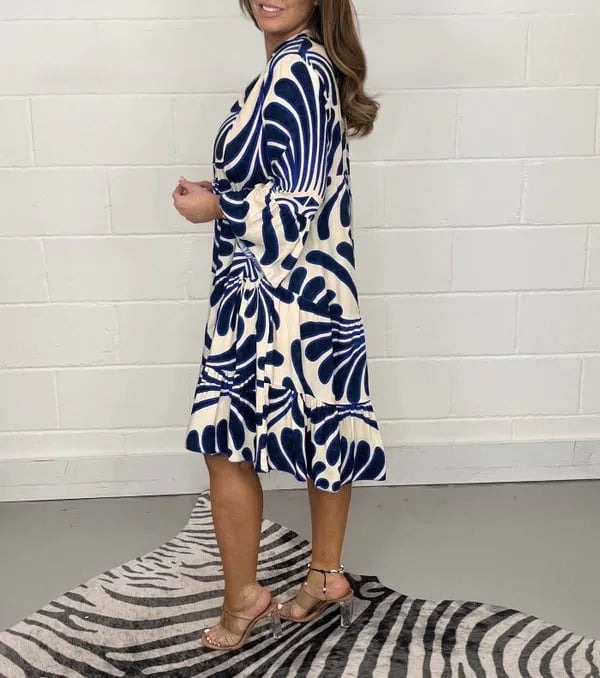 Sommerkleid Mit V-Ausschnitt Und Blumendruck