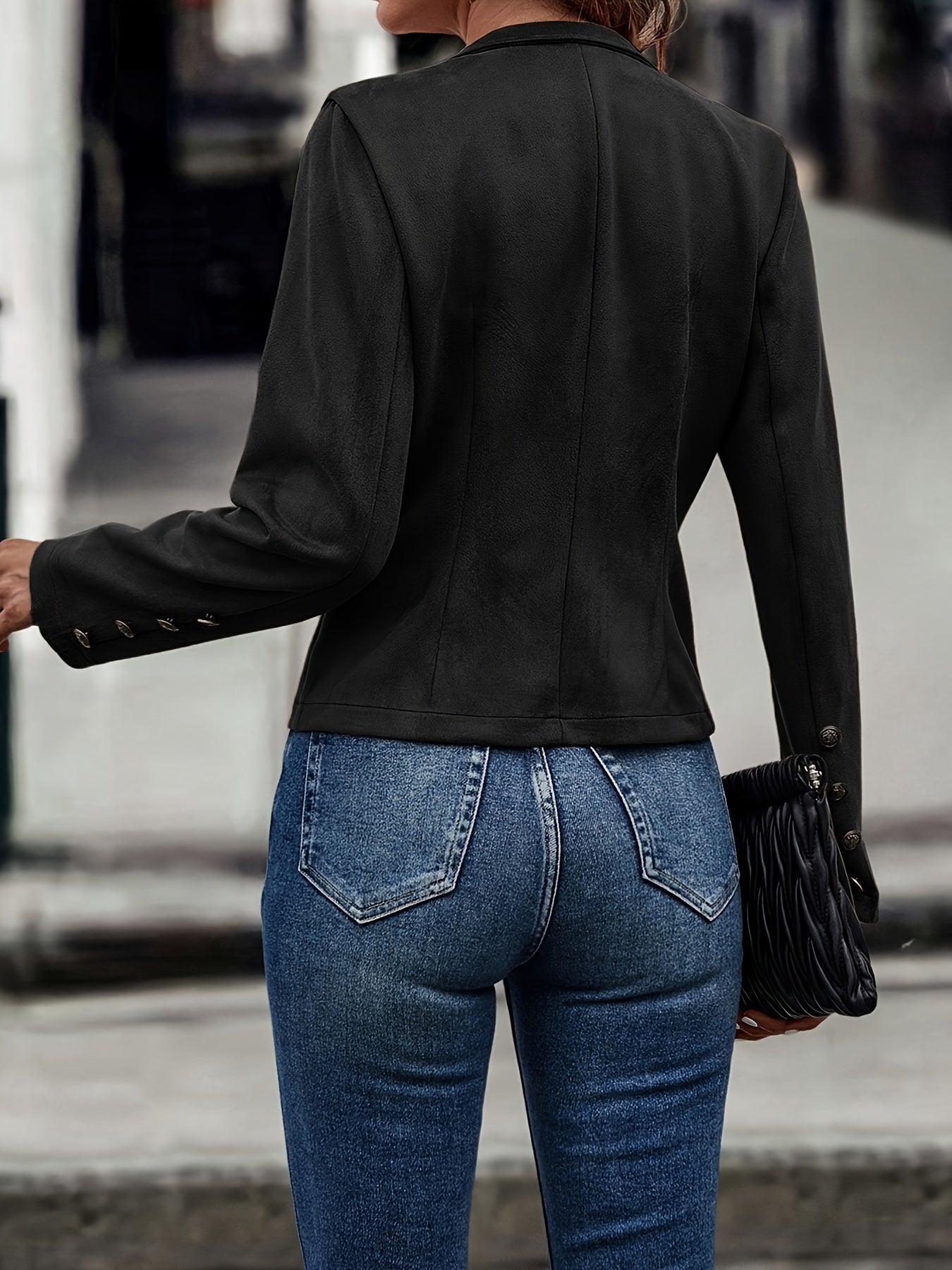 Stylische Designjacke Mit Knopfdetail