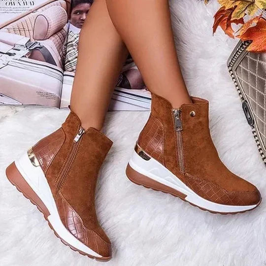 Stylische Design-Stiefel Mit Reißverschluss-Detail