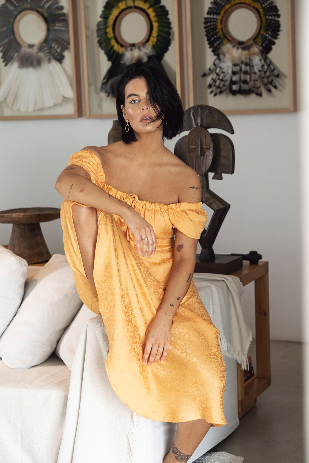 Elegantes Midikleid Mit Quadratischem Ausschnitt