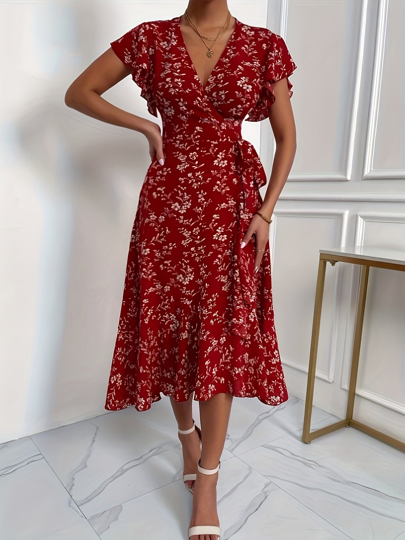 Elegantes Schlitzkleid
