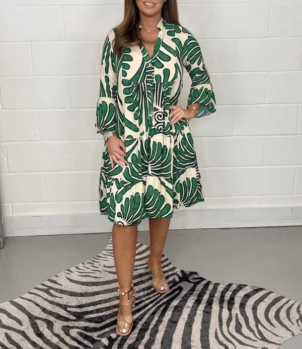 Sommerkleid Mit V-Ausschnitt Und Blumendruck