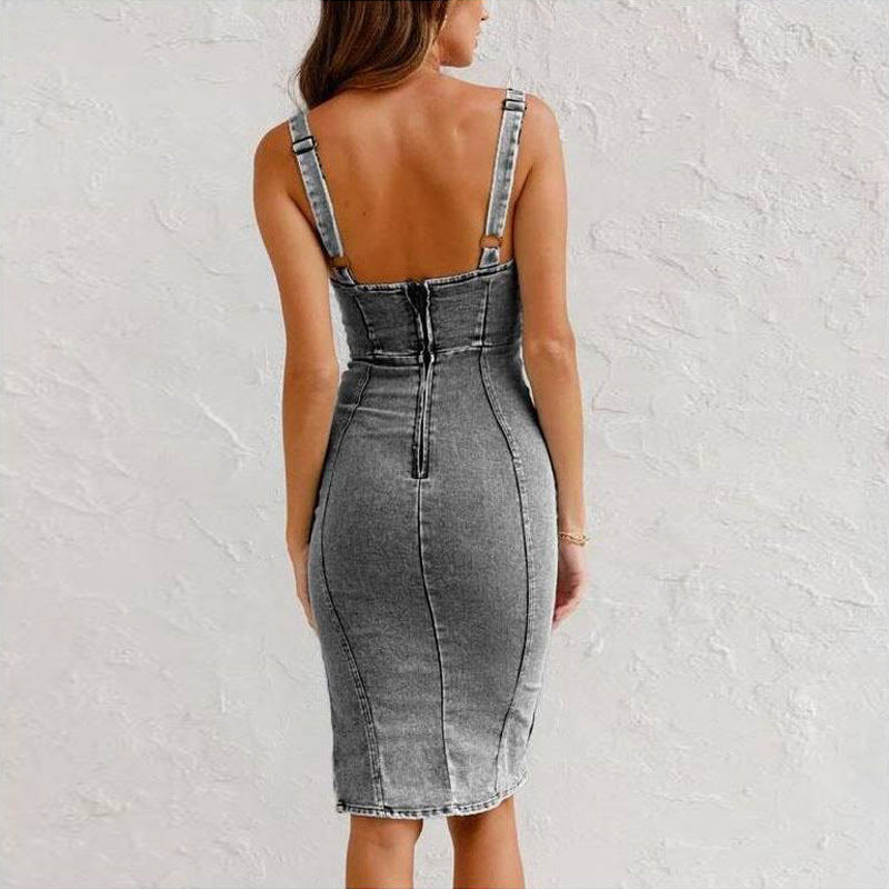 Figurbetontes Midi-Jeanskleid