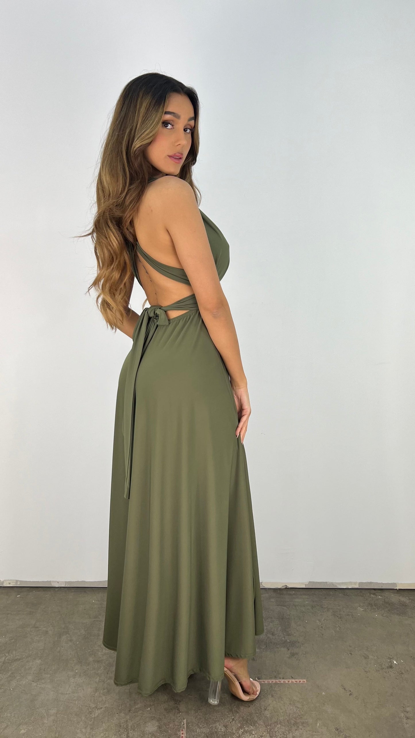 Rückenfreies Maxikleid Mit Plissee-Details