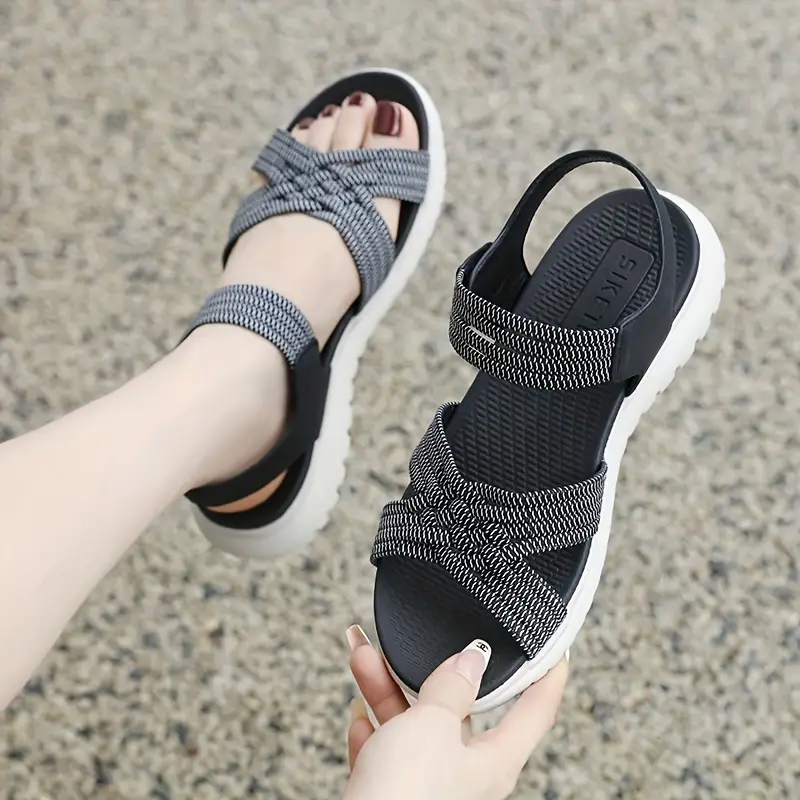 Sandalen Mit Schlichtem Design