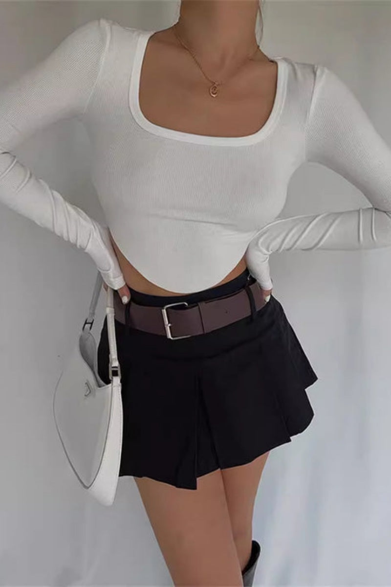 Bodenlanges Crop-Top Mit Quadratischem Ausschnitt Und Asymmetrischem Saum