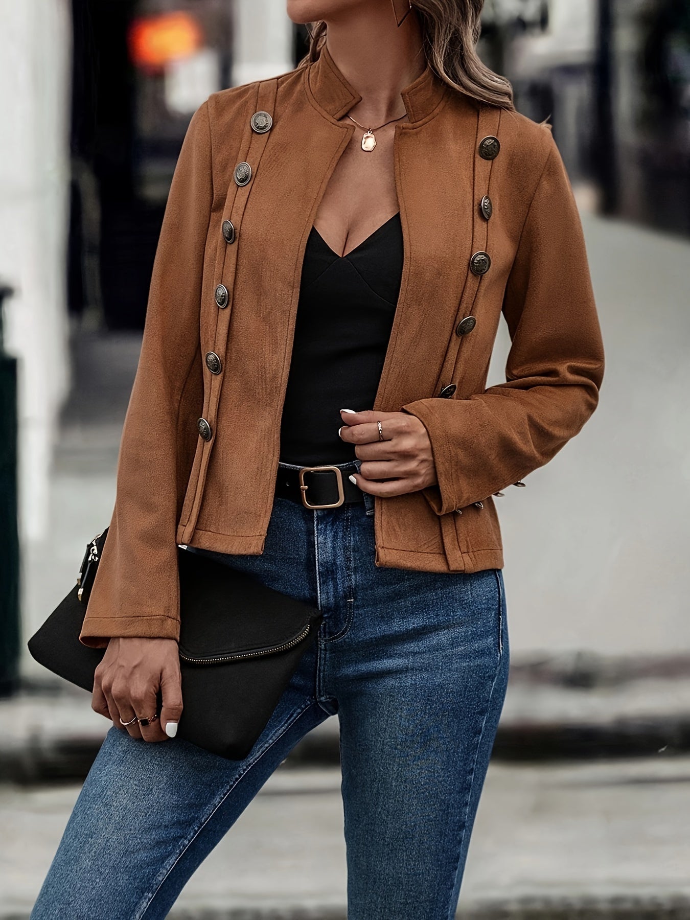 Stylische Designjacke Mit Knopfdetail