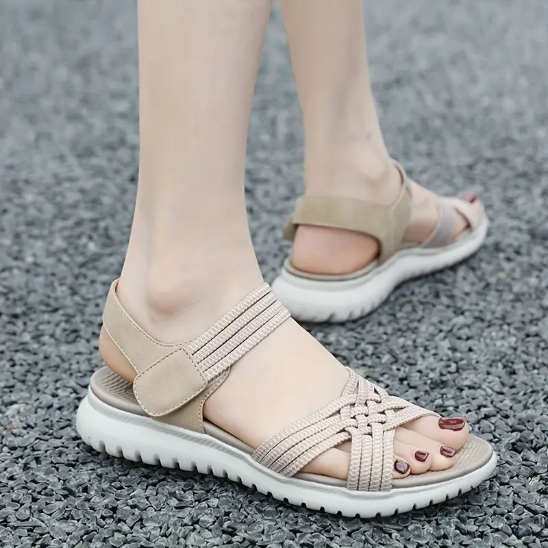 Sandalen Mit Schlichtem Design