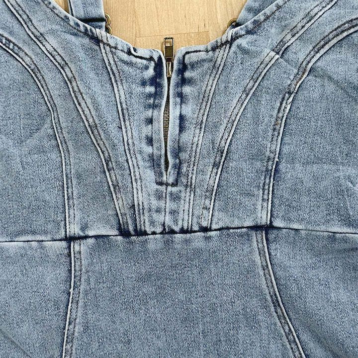 Figurbetontes Midi-Jeanskleid