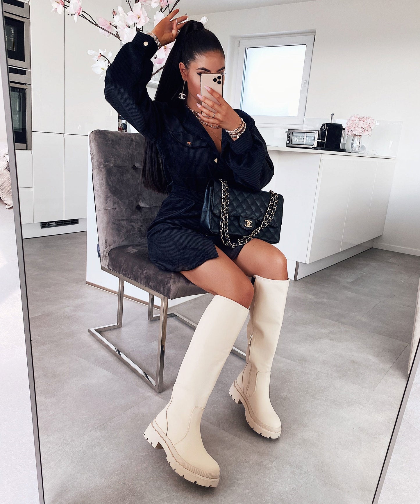 Stilvolle Stiefel İm Schlichten Design