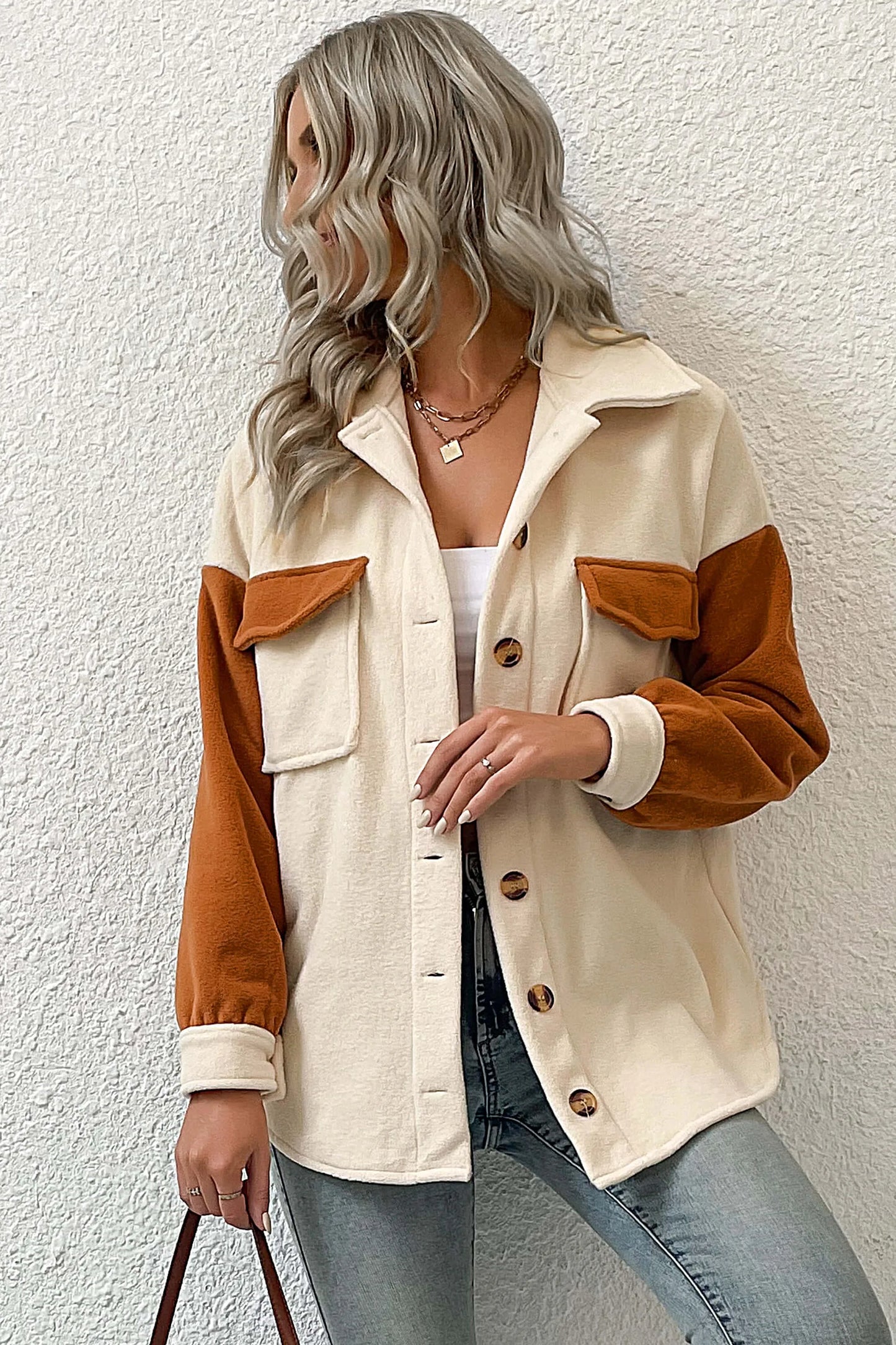 Elegante Jacke Mit Klassischem Kragen Und Taschendetails