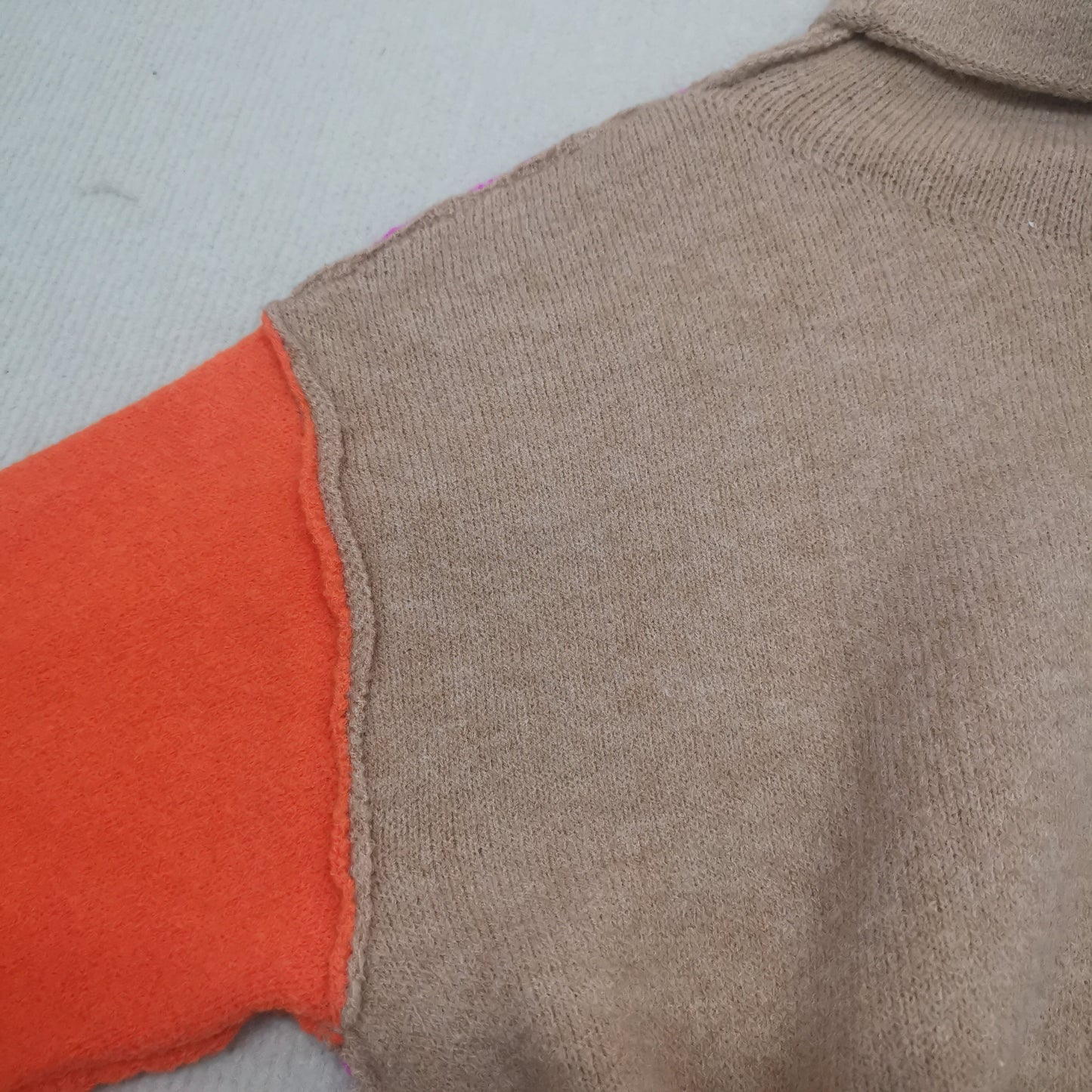 Wintertrend Color Block Pullover