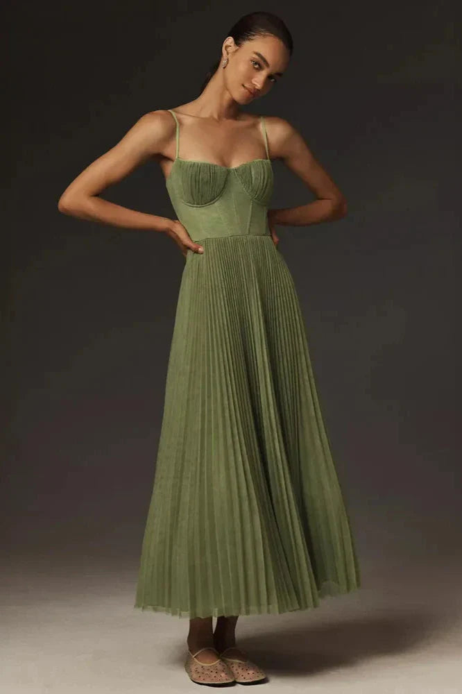 Bustier-Maxikleid Aus Plissiertem Tüll Mit Ausgestelltem Bein