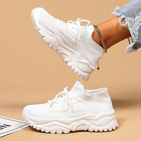 Stylische Design-Sneaker Mit Hoher Sohle