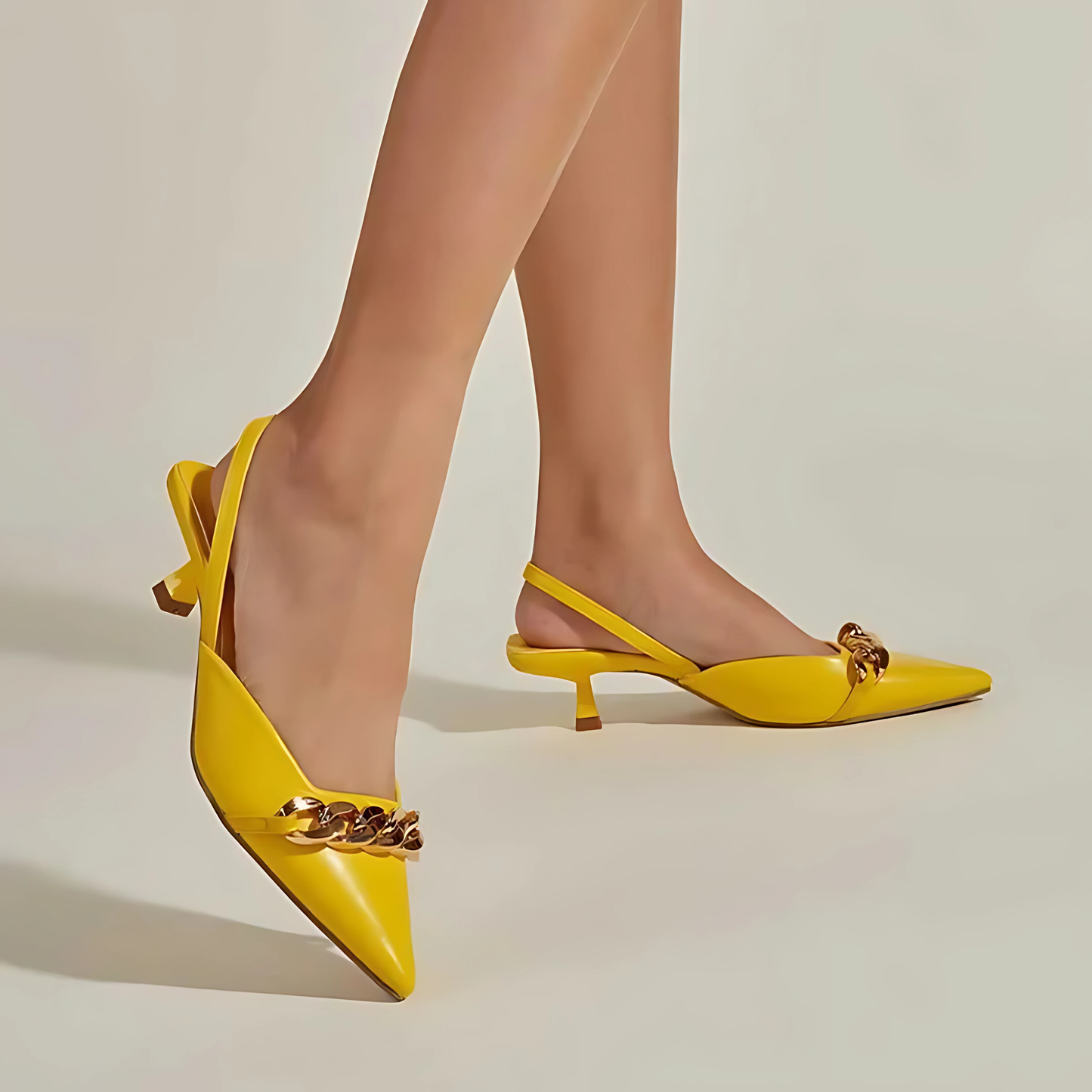 Elegante High Heels Mit Stickereien