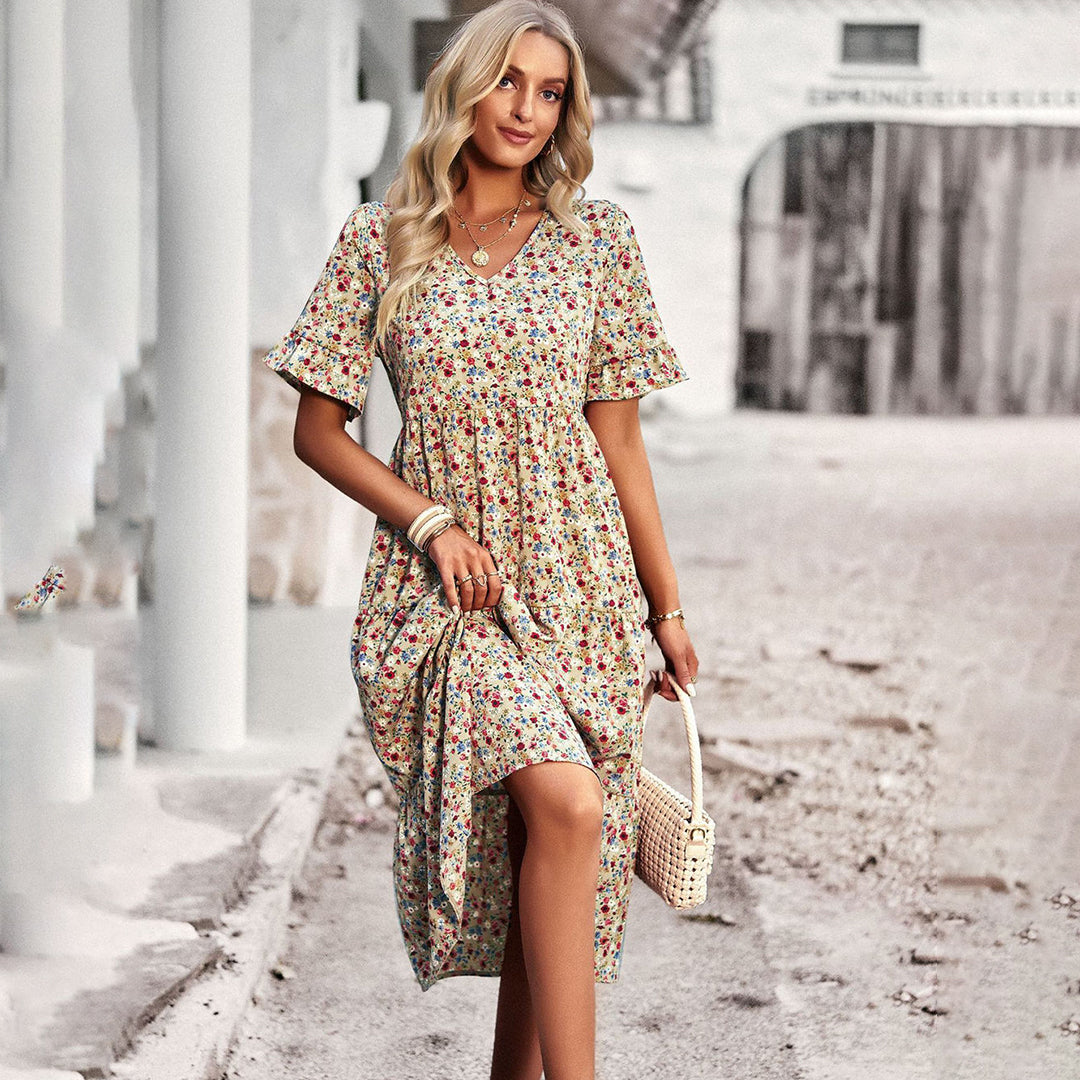 Elegantes Minikleid Mit Blumenmuster