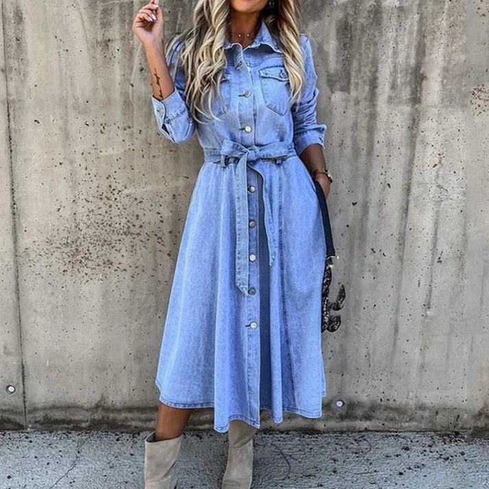 Elegantes Denim-Midikleid