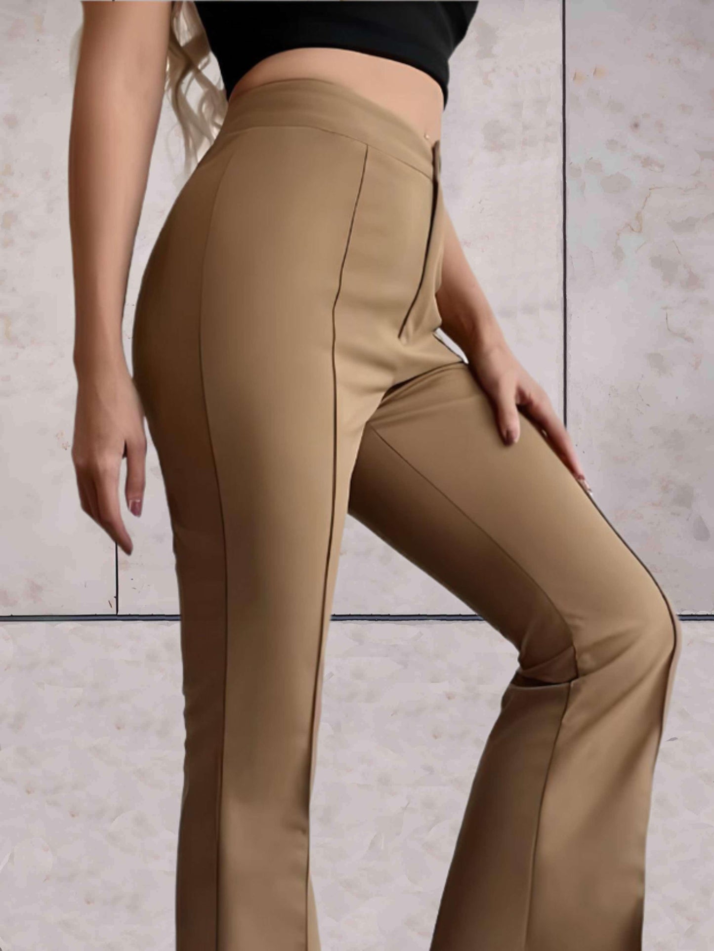 Stilvolle Sommerhose Mit Hoher Taille