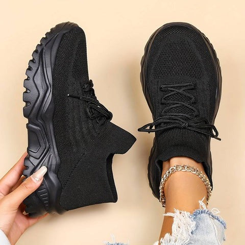 Stylische Design-Sneaker Mit Hoher Sohle