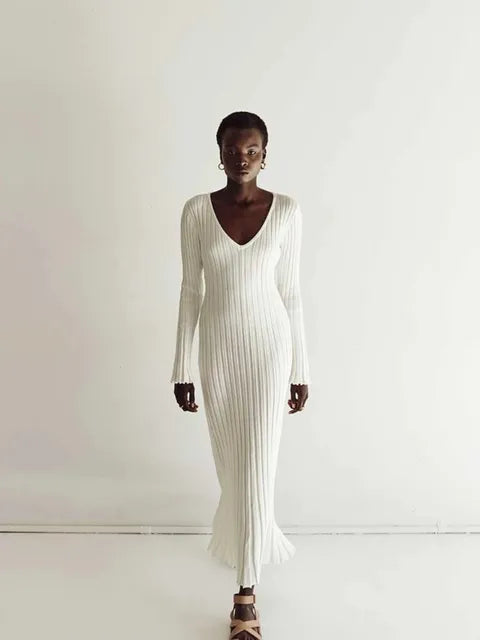 Elegantes Midikleid, Gerippter V-Ausschnitt