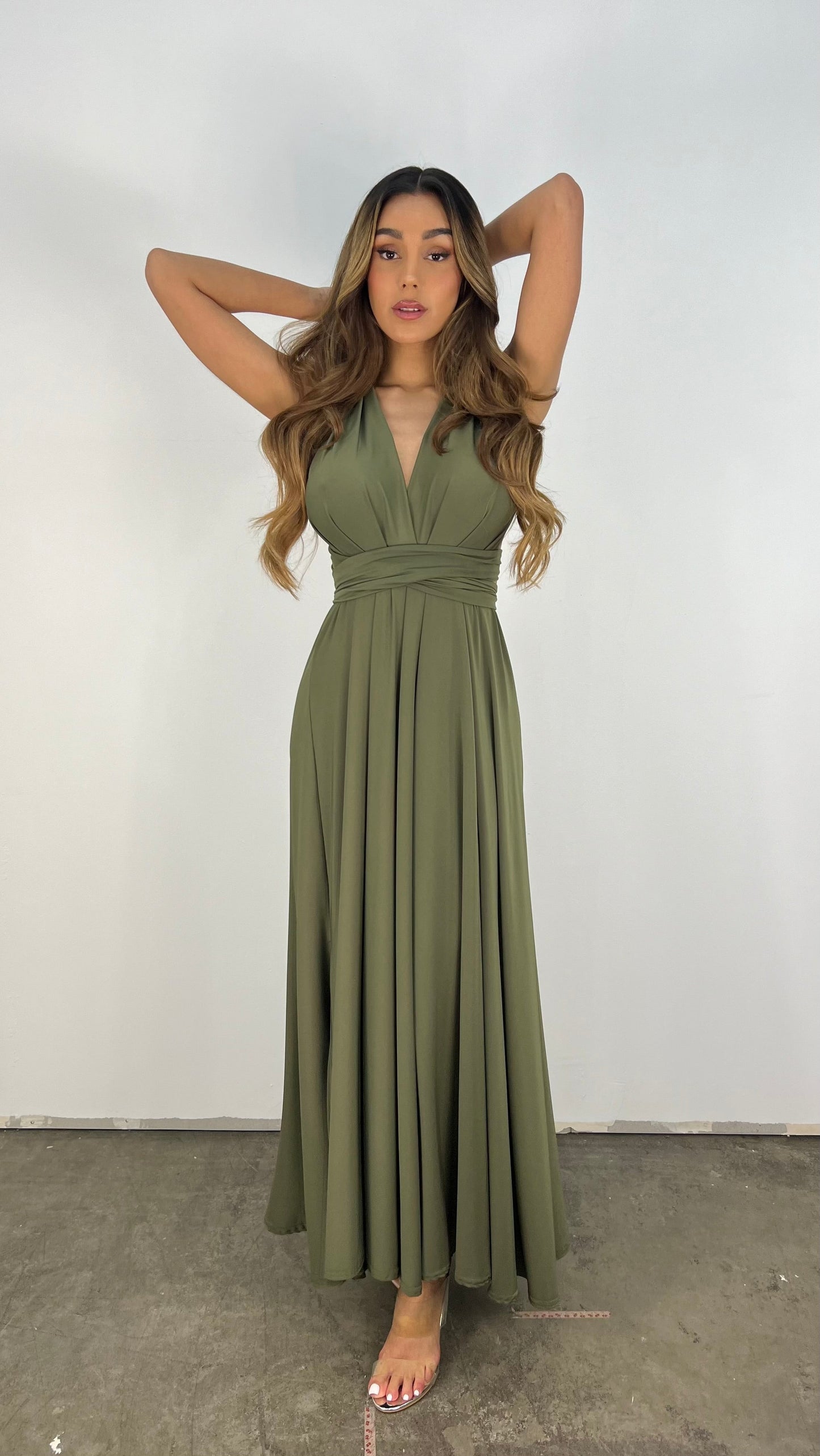 Rückenfreies Maxikleid Mit Plissee-Details