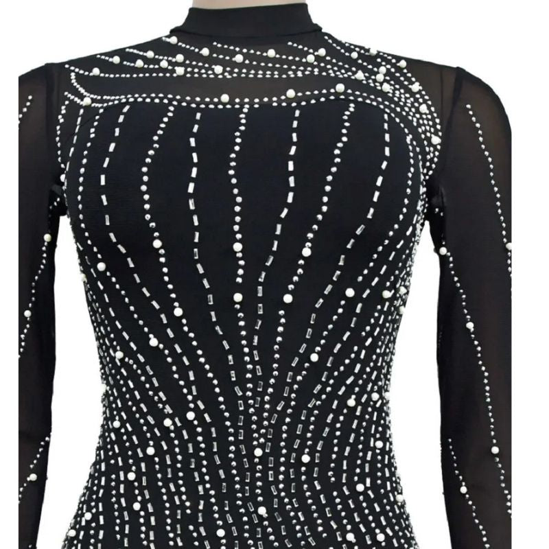 Elegantes Besticktes Minikleid