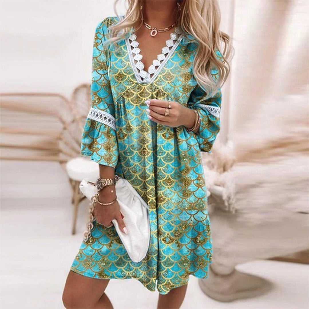 Besticktes Kleid Mit V-Ausschnitt