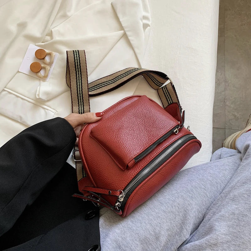 Stylische Umhängetasche İm Retro-Design