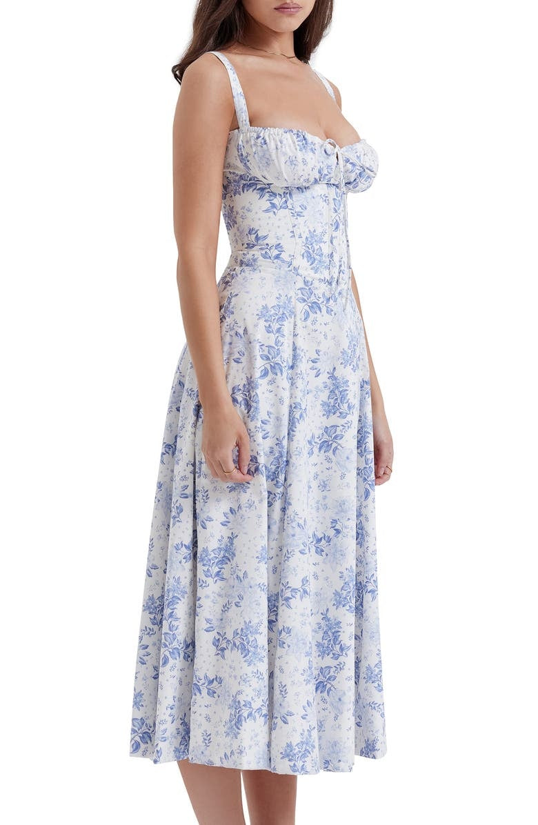 Kleid Mit Blumen-Corsagenmuster