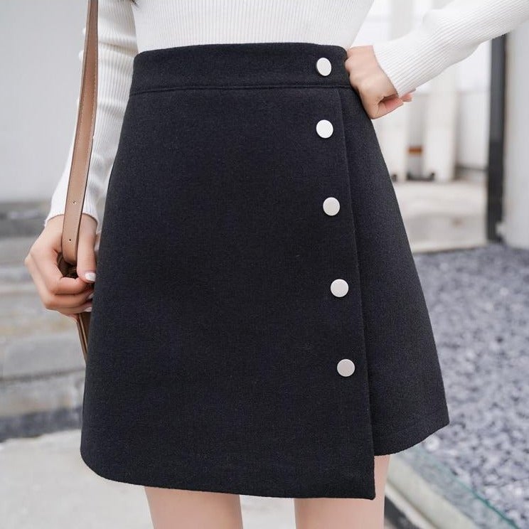 Asymmetrischer Minirock Mit Strickdetail