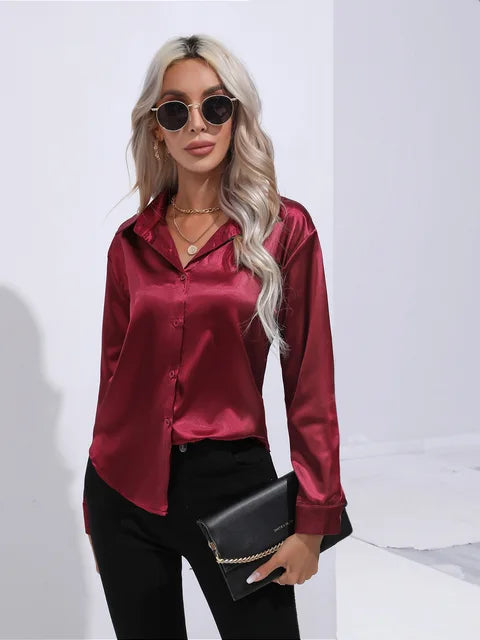 Satinhemd İm Stylischen Design