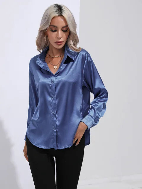Satinhemd İm Stylischen Design