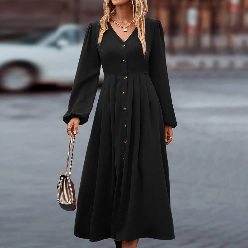 Midikleid Mit V-Ausschnitt Und Knopfdetail