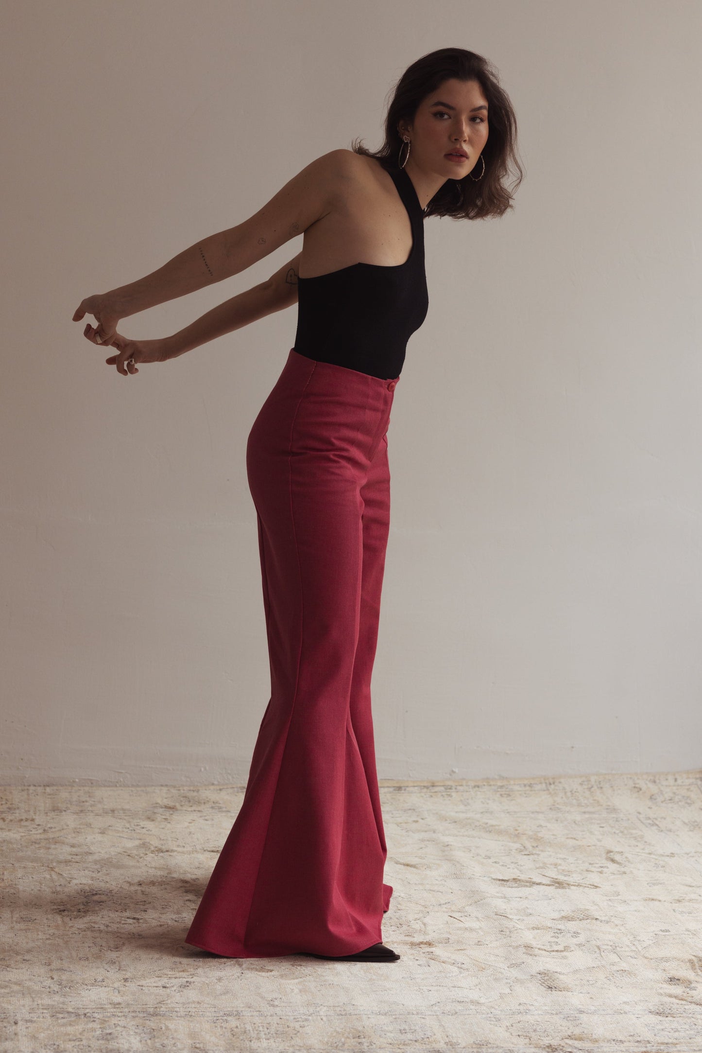 Hose Mit Hoher Taille Und Weitem Bein
