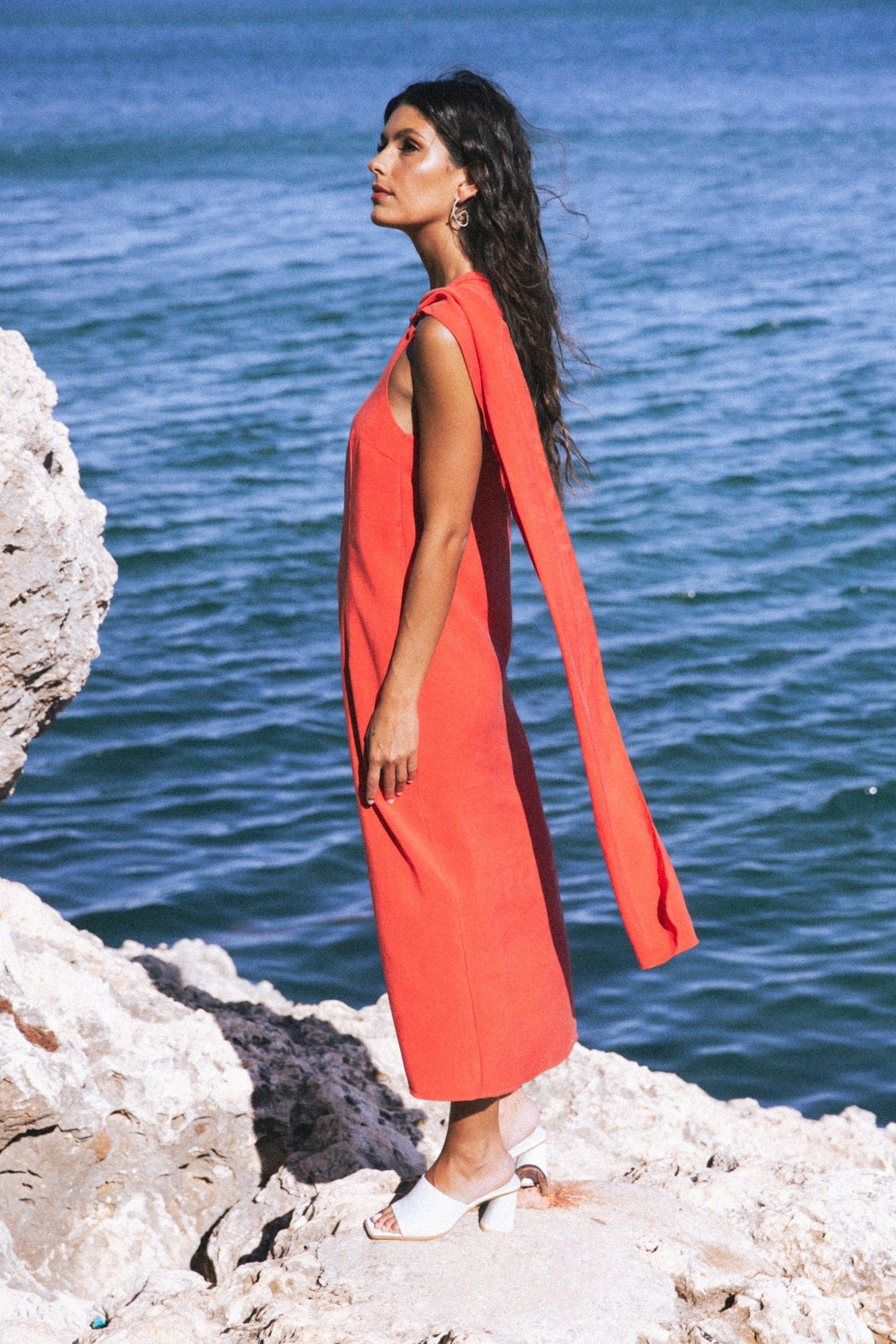 Kurzärmliges Midikleid Mit One-Shoulder-Träger