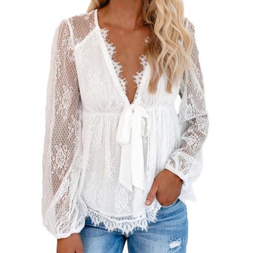 Elegante Bluse Mit Tiefem V-Ausschnitt