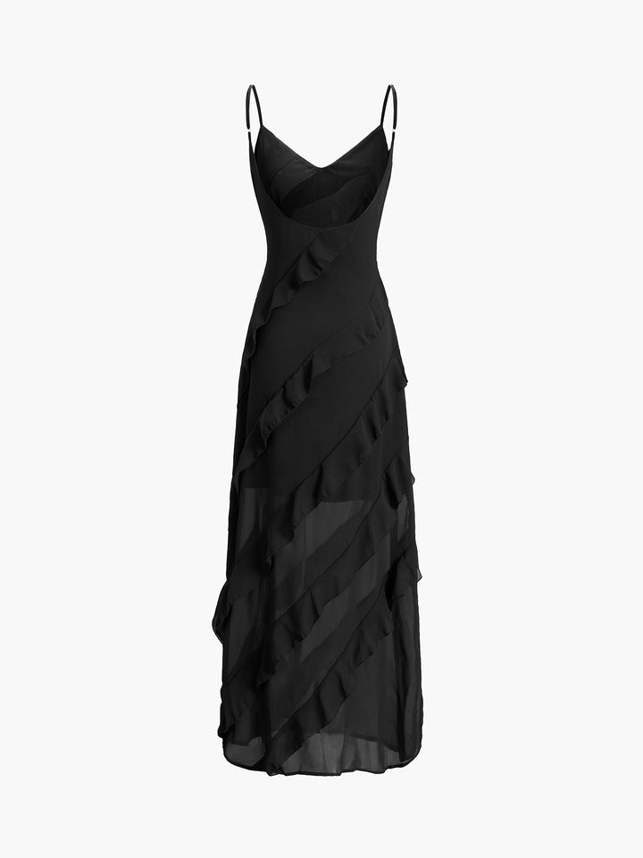 Gefüttertes Chiffonkleid Mit Seilträgern Und Rüschendetail